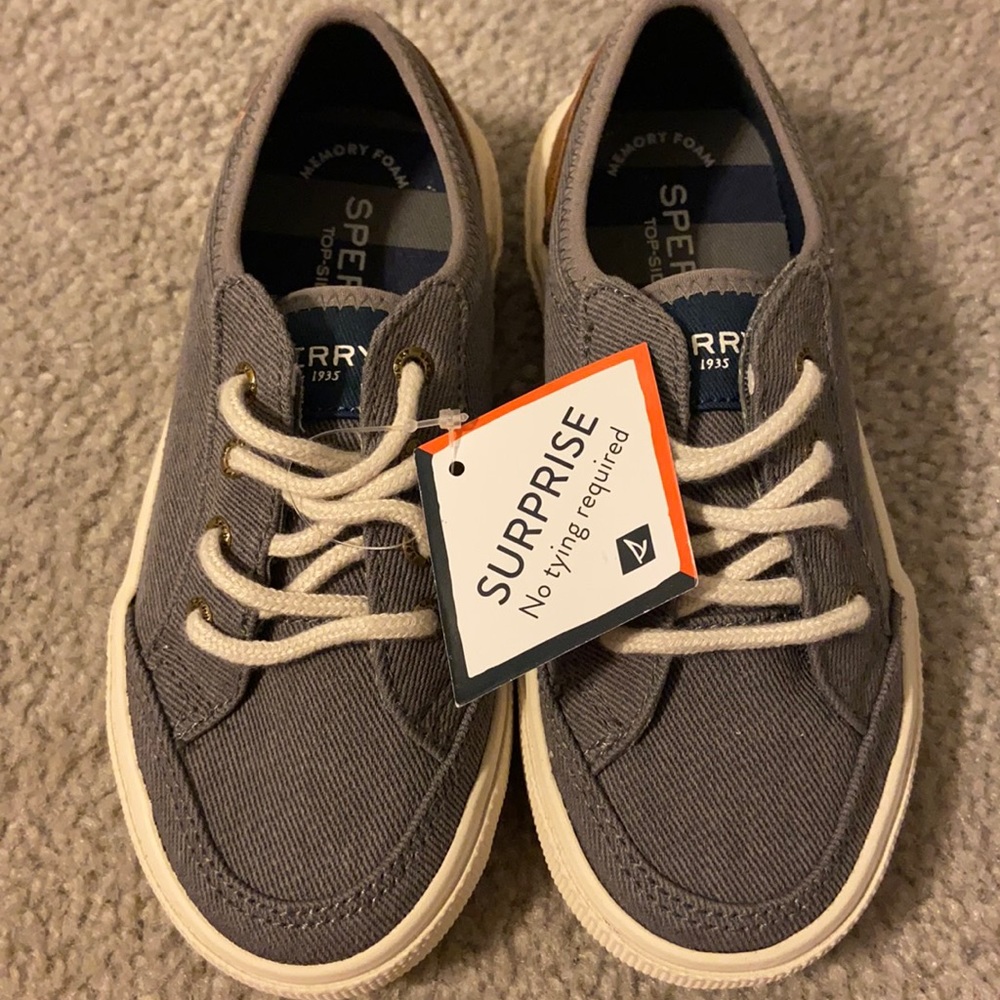 Sperry boat shoe